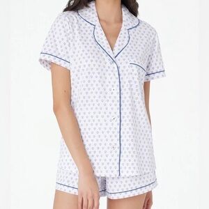 New with Tags Roller Rabbit pajama short set, lavender heart, navy piping Large
